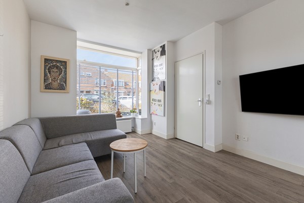 Medium property photo - Van der Duyn van Maasdamstraat 13, 1781 VC Den Helder